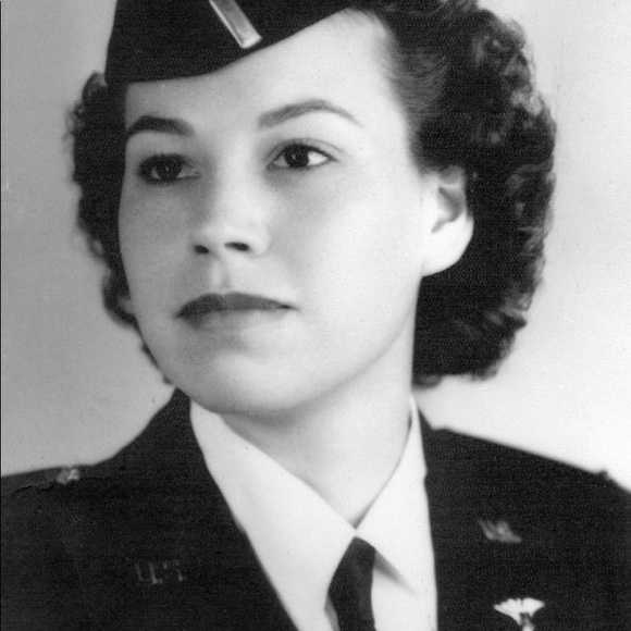 Meet your Posher, Tiffany - Picture 8 of 16